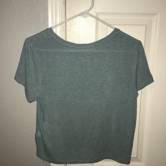 light blue striped aeropostale tee - Picture 3 of 3